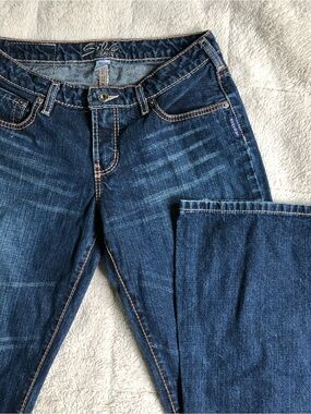 90s Y2K Silver Jeans Coastal Cowgirl Dark Indigo Denim Low Rise Boot Cut Jeans